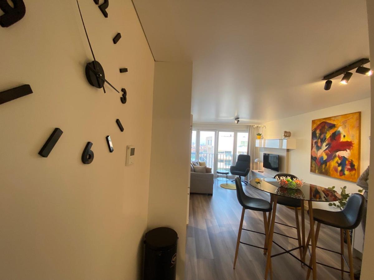 Moderne Studio Aan Zee Apartamento Ostend Exterior foto
